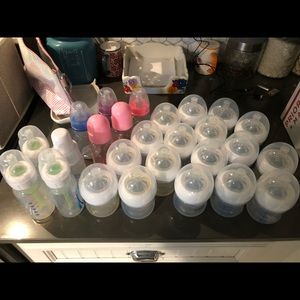 Avent, Dr. Brown’s bottle lot